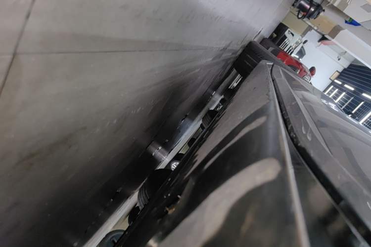 Used Avatr 12 2026 Ultra Pure-Electric All-Wheel-Drive Version Right Side Sill