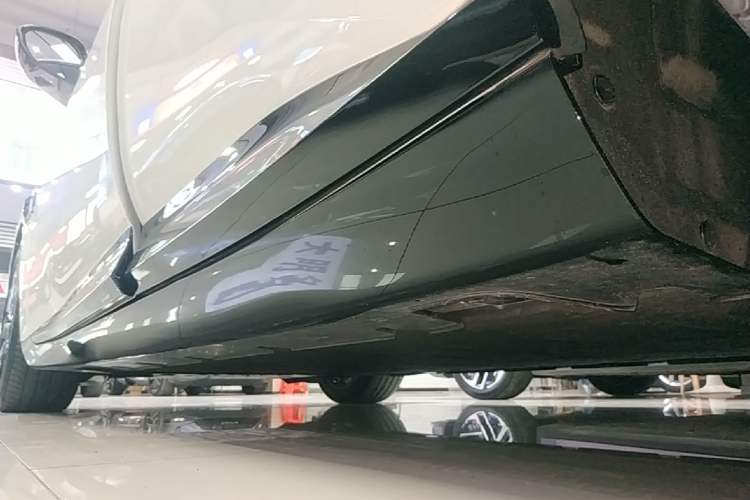 Used Avatr 12 2026 Revised Max Two-Motor Pure Electric Edition Left Side Sill
