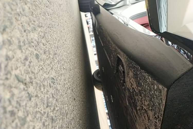 Used Avatr 12 2026 Max Pure-Electric Version Right Side Sill