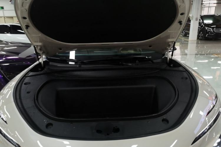 Used Avatr 12 2026 Master Pure-Electric All-Wheel-Drive Version Engine Bay