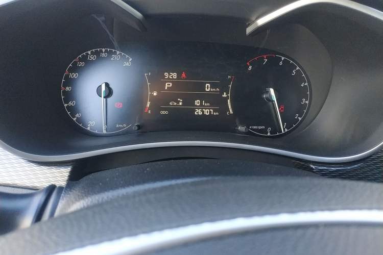 Used BAIC 2019 1.5L CVT Luxury Edition China V Odometer Close Up