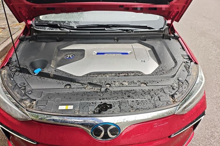 Used BAIC Beijing EU5 2018 R500 Smart Edition Engine Bay