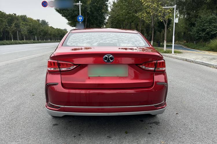 Used BAIC Beijing EU5 2018 R500 Smart Edition Exterior 5