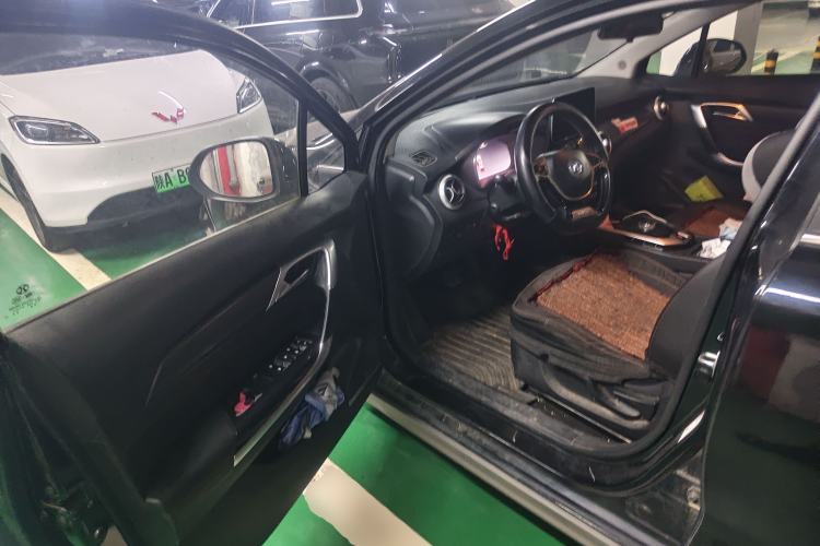 Used BAIC Beijing EU5 2018 R500 Smart Wind Edition Driver Seat