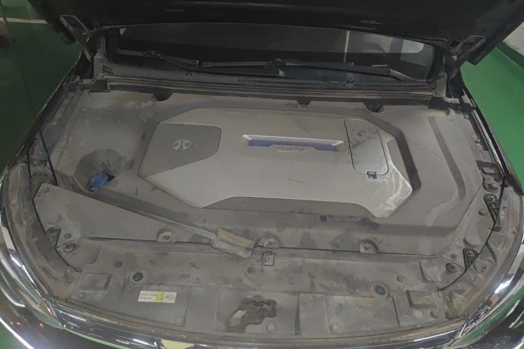 Used BAIC Beijing EU5 2018 R500 Smart Wind Edition Engine Bay