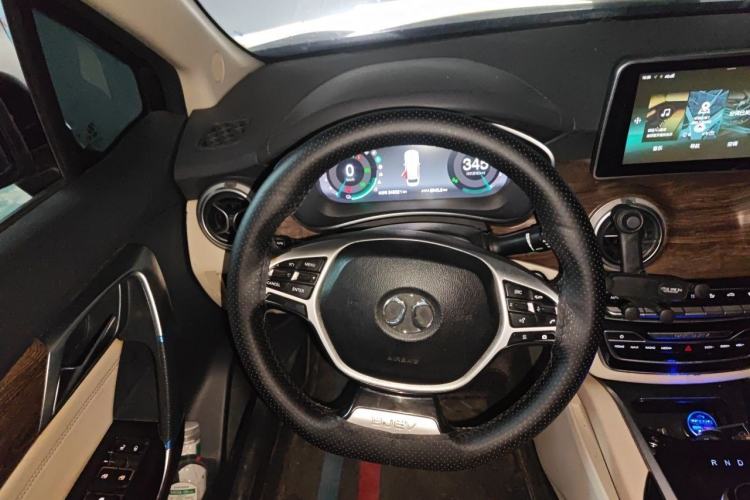 Used BAIC Beijing EU5 2018 R500 Smart Wind Edition Steering Wheel