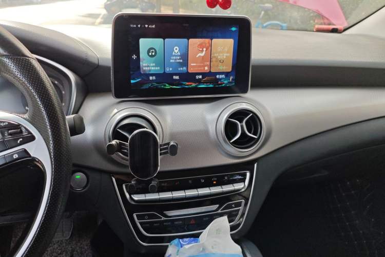 Used BAIC Beijing EU5 2018 R550 Smart Trend Edition Audio And AC Panel