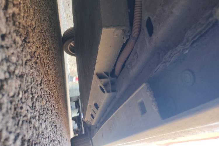 Used BAIC Beijing EU5 2018 R500 Smart Edition Chassis Front Left