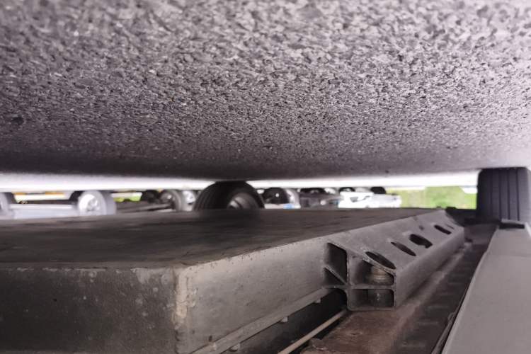 Used BAIC Beijing EU5 2018 R500 Smart Wind Edition Chassis Front Right