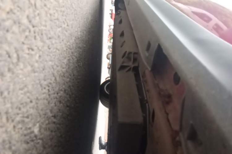 Used BAIC Beijing EU5 2018 R550 Smart Trend Edition Chassis Front Right