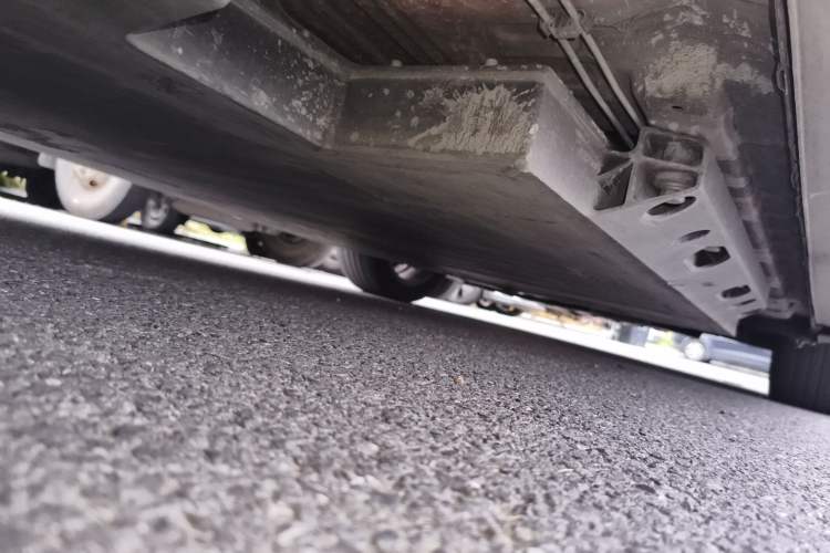 Used BAIC Beijing EU5 2018 R500 Smart Wind Edition Chassis Rear Right