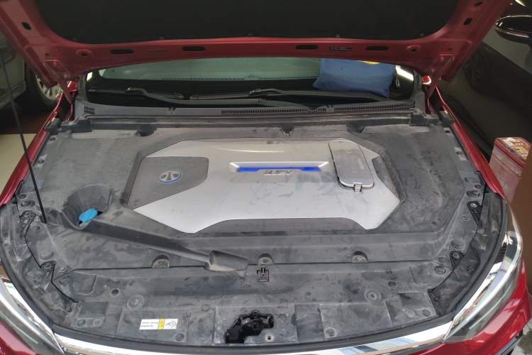 Used BAIC Beijing EU5 2018 R500 Smart Wind Edition Engine Bay