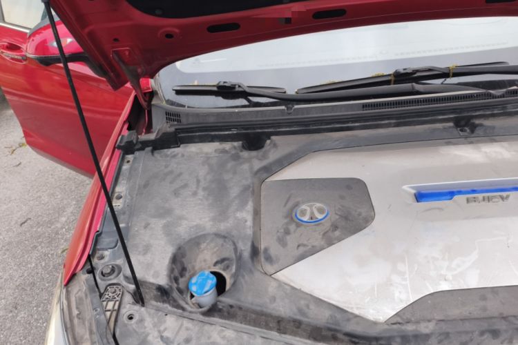 Used BAIC Beijing EU5 2018 R500 Smart Wind Edition Engine Bay Right