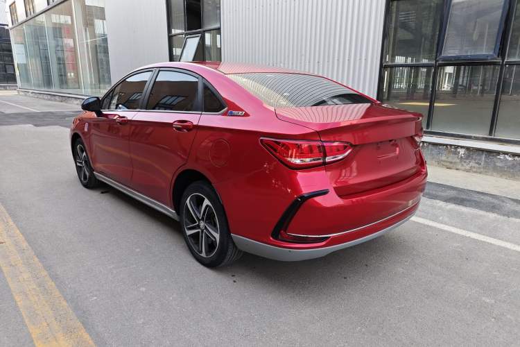 Used BAIC Beijing EU5 2018 R500 Smart Wind Edition Exterior 1