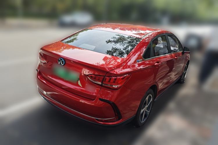 Used BAIC Beijing EU5 2018 R550 Smart Trend Edition Exterior 5