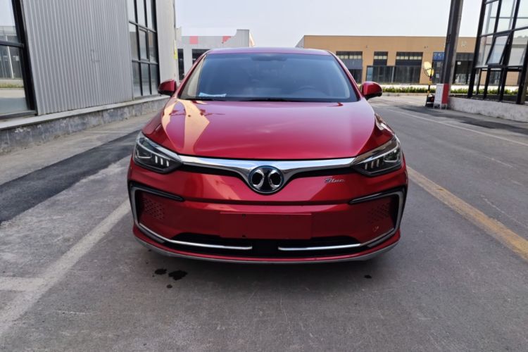 Used BAIC Beijing EU5 2018 R500 Smart Wind Edition Front