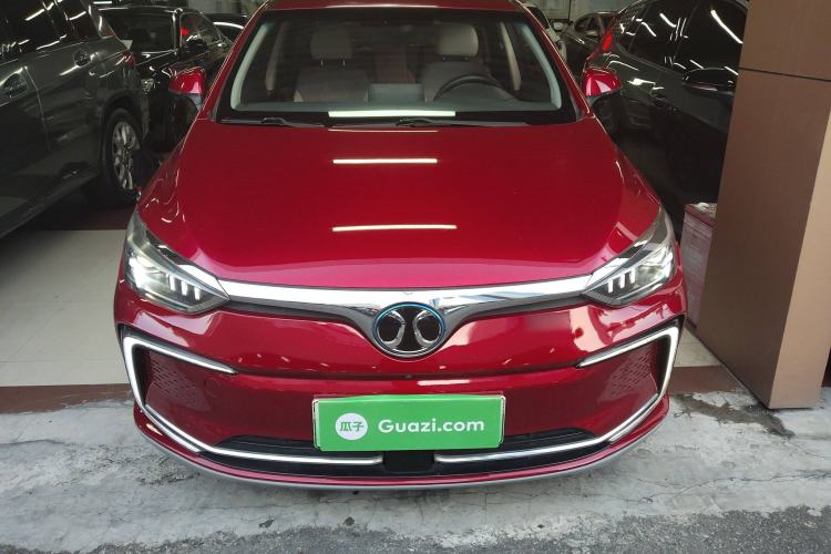 Used BAIC Beijing EU5 2018 R500 Smart Wind Edition Front