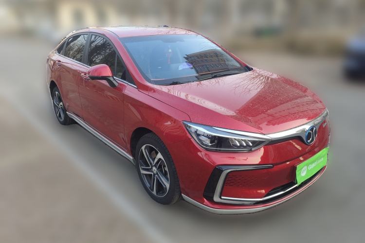 Used BAIC Beijing EU5 2018 R500 Smart Wind Edition Front Right 45 Deg