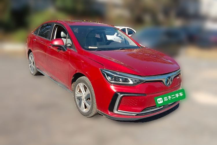 Used BAIC Beijing EU5 2018 R550 Smart Trend Edition Front Right 45 Deg