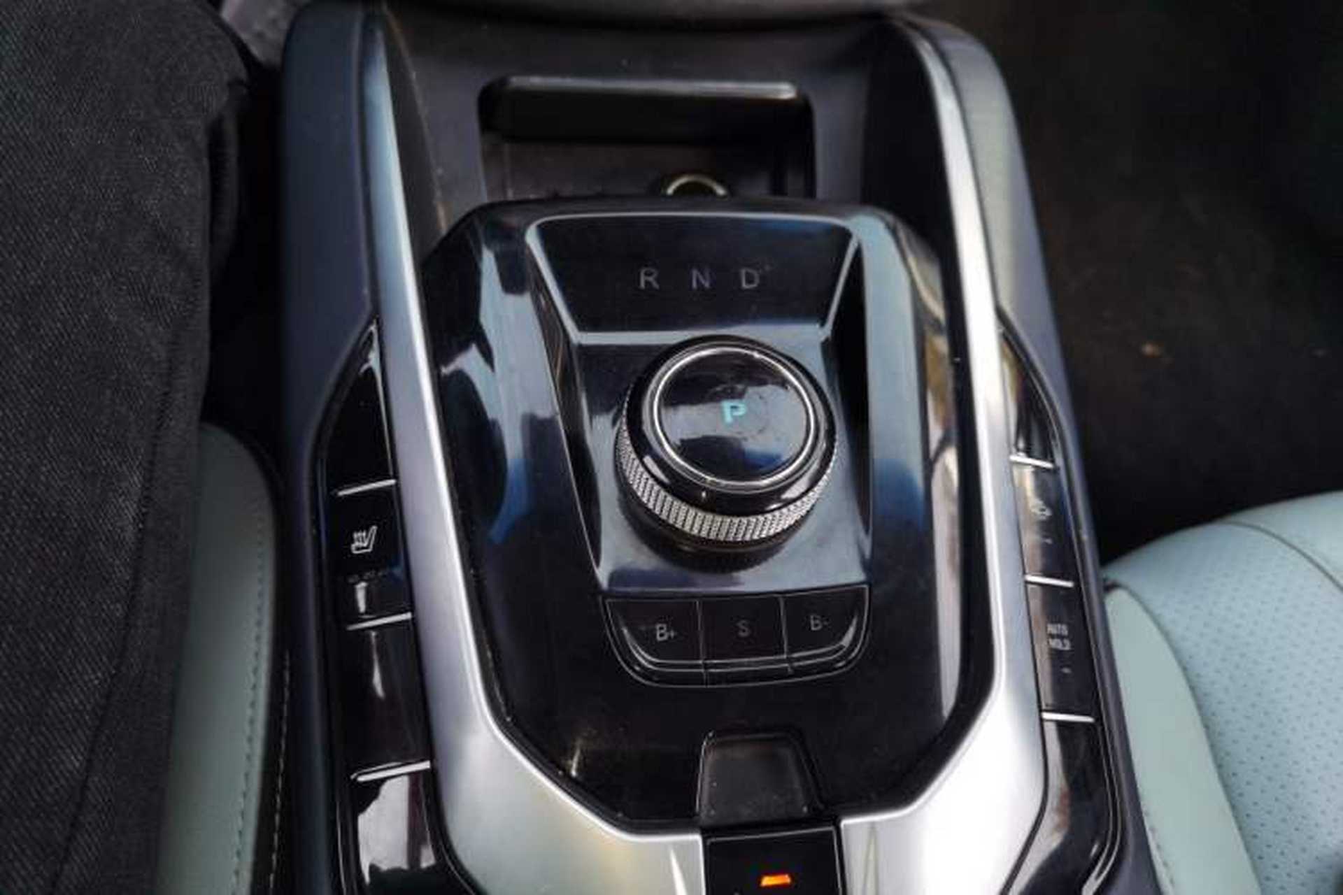 Used BAIC Beijing EU5 2018 R550 Smart Trend Edition Gear Lever