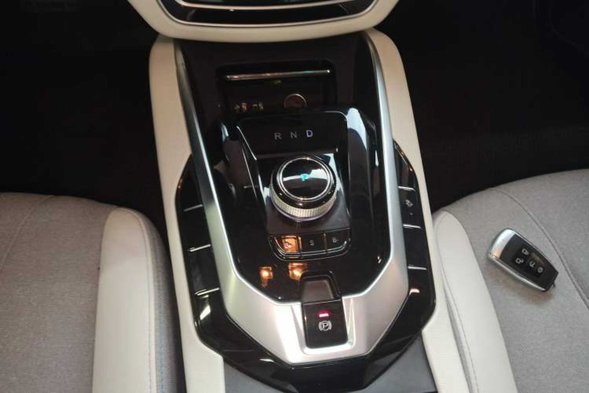Used BAIC Beijing EU5 2018 R500 Smart Wind Edition Gear Lever