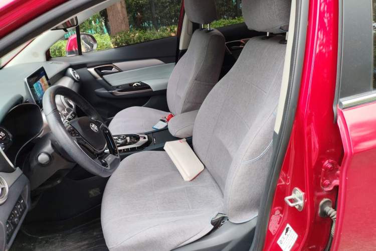 Used BAIC Beijing EU5 2018 R550 Smart Trend Edition Left Front Seat
