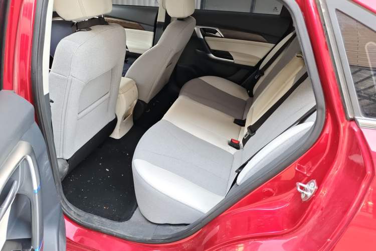 Used BAIC Beijing EU5 2018 R500 Smart Wind Edition Left Rear Seat