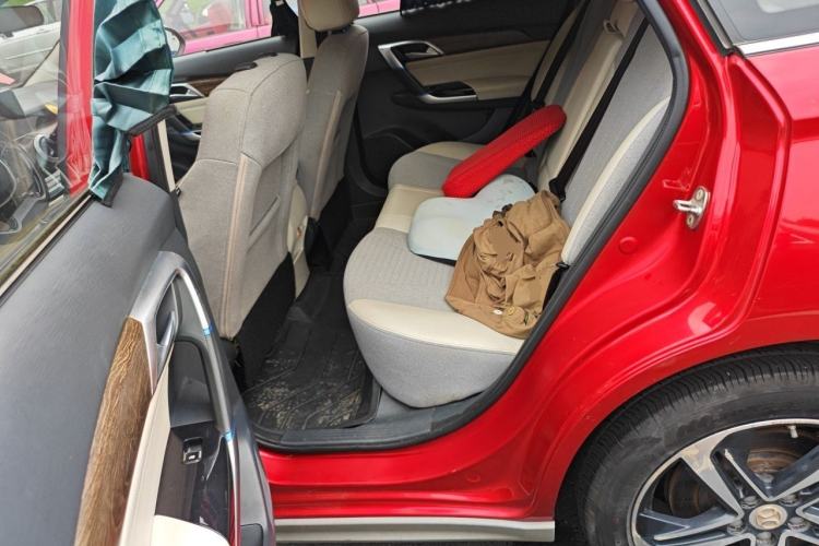 Used BAIC Beijing EU5 2018 R500 Smart Wind Edition Left Rear Seat