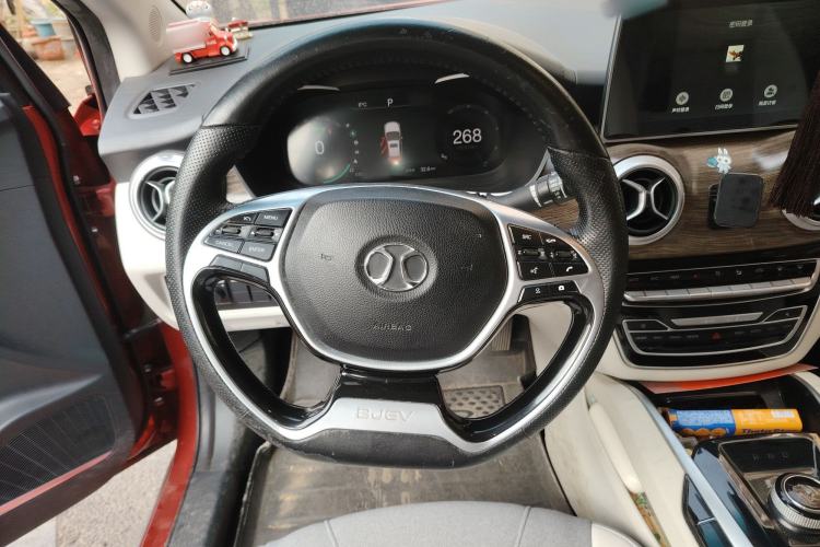 Used BAIC Beijing EU5 2018 R500 Smart Wind Edition Steering Wheel