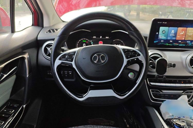 Used BAIC Beijing EU5 2018 R550 Smart Trend Edition Steering Wheel