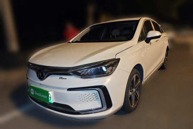 Used BAIC Beijing EU5 2018 R500 Smart Wind Edition