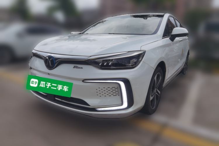 Used BAIC Beijing EU5 2018 R500 Smart Wind Edition Guazi used car, China used car export, Used car for sale, Used  cars, Cheapest cars for sale