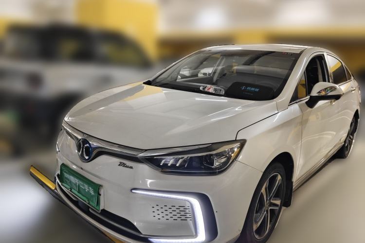 Used BAIC Beijing EU5 2018 R500 Smart Wind Edition Guazi used car, China used car export, Used car for sale, Used cars, Cheapest cars for sale