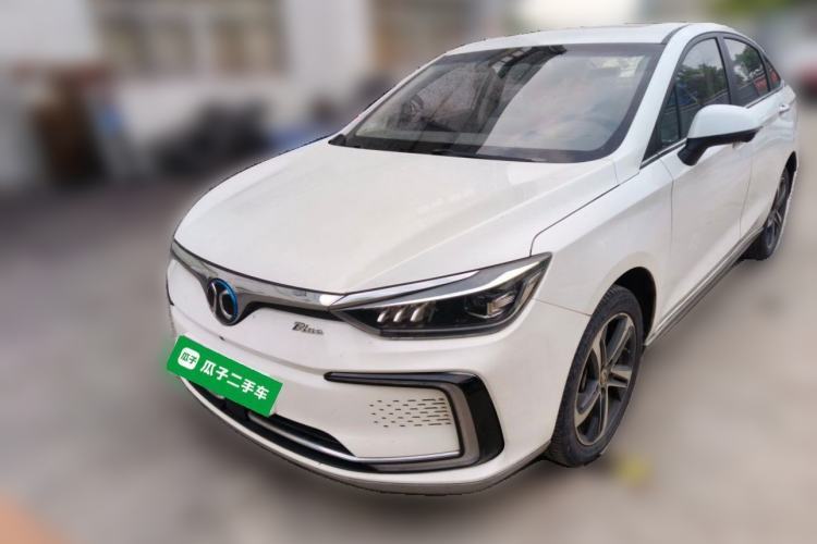 Used BAIC Beijing EU5 2018 R500 Smart Wind Edition Guazi used car, China used car export, Used car for sale, Used  cars, Cheapest cars for sale