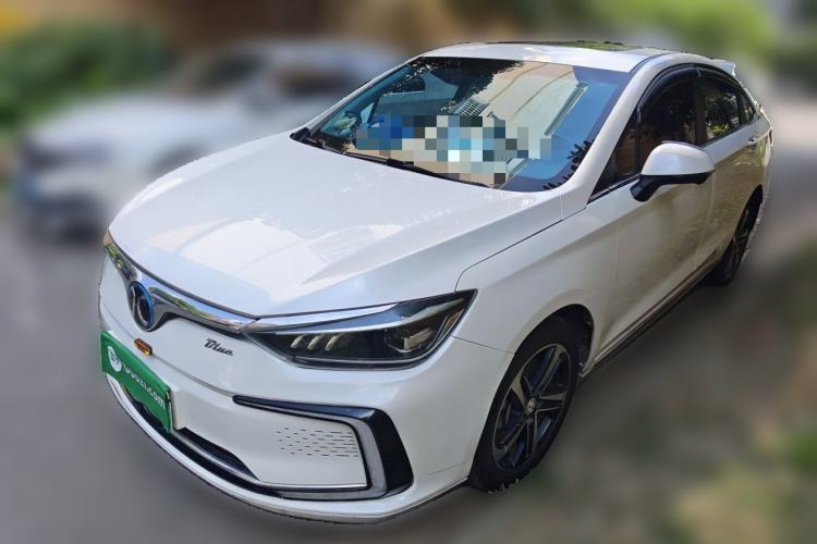 Used BAIC Beijing EU5 2018 R500 Smart Wind Edition Guazi used car, China used car export, Used car for sale, Used  cars, Cheapest cars for sale