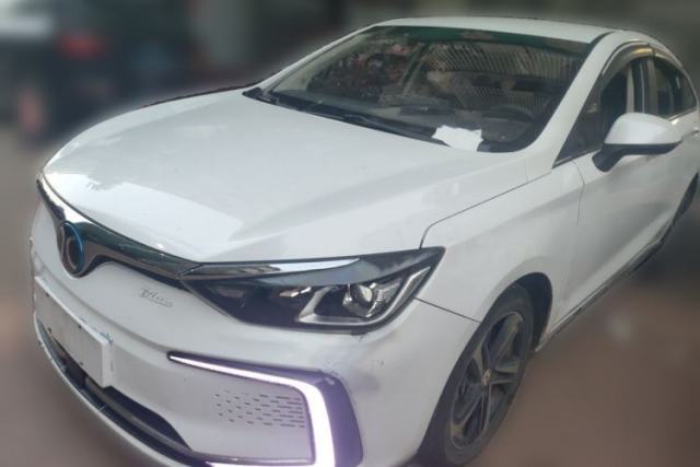 Used BAIC Beijing EU5 2018 R500 Smart Wind Edition
