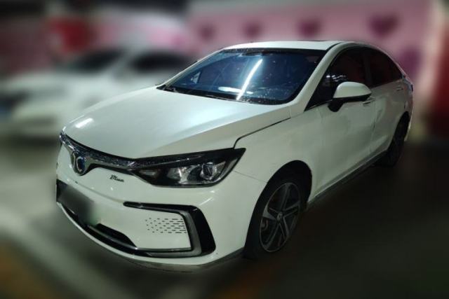 Used BAIC Beijing EU5 2018 R500 Smart Wind Edition