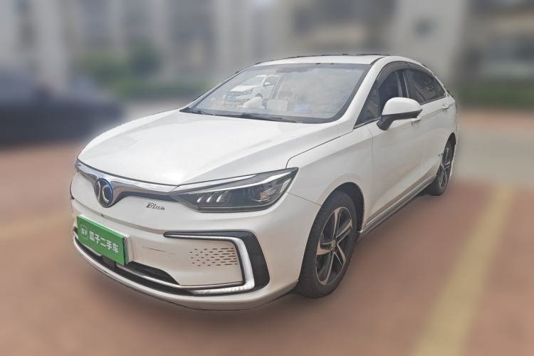 Used BAIC Beijing EU5 2018 R500 Smart Wind Edition Guazi used car, China used car export, Used car for sale, Used cars, Cheapest cars for sale