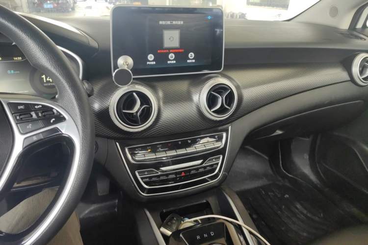 Used BAIC Beijing EU5 2018 R500 Smart Wind Edition Audio And AC Panel