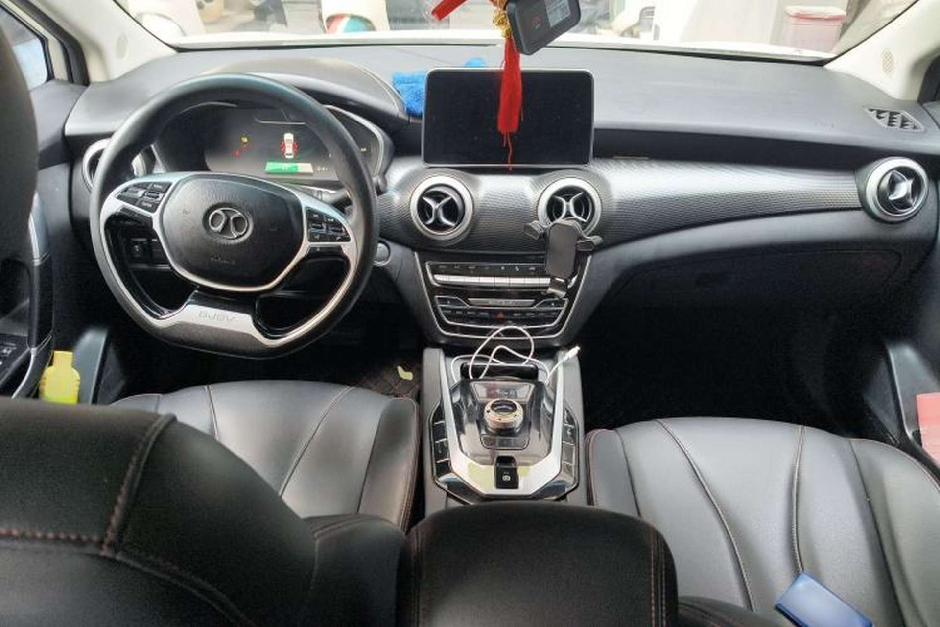 Used BAIC Beijing EU5 2018 R500 Smart Wind Edition Center Console