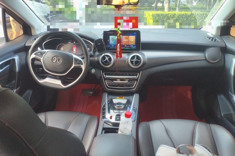 Used BAIC Beijing EU5 2018 R500 Smart Wind Edition Center Console