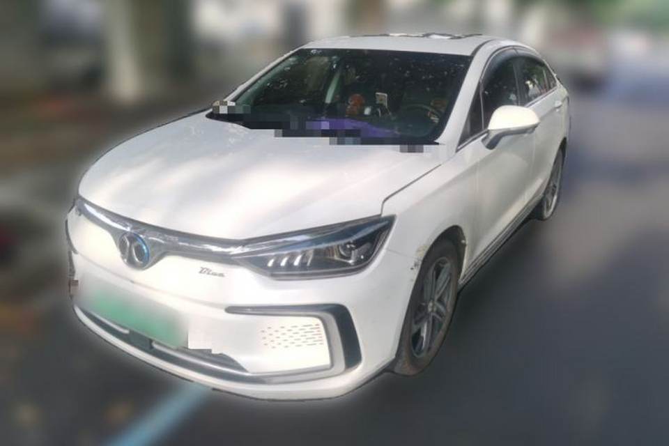 BAIC Beijing EU5 2018
