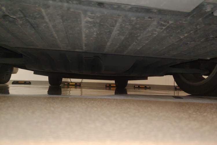Used BAIC Beijing EU5 2018 R500 Smart Edition Chassis Front