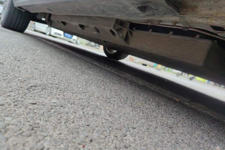 Used BAIC Beijing EU5 2018 R550 Smart Trend Edition Chassis Front Right