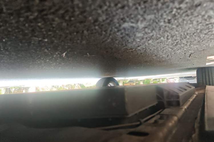 Used BAIC Beijing EU5 2018 R500 Smart Wind Edition Chassis Front Right
