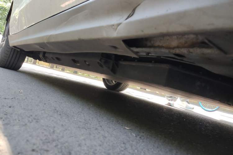 Used BAIC Beijing EU5 2018 R500 Smart Edition Chassis Front Right