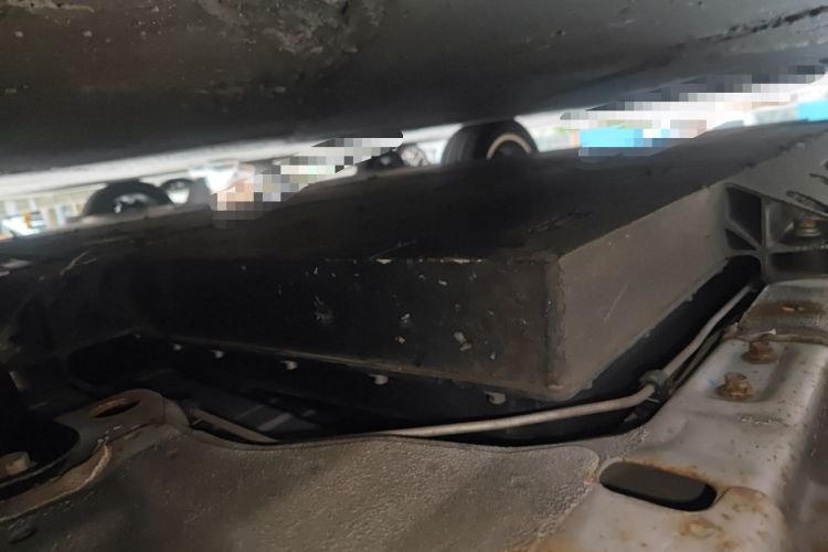 Used BAIC Beijing EU5 2018 R550 Smart Trend Edition Chassis Front Right