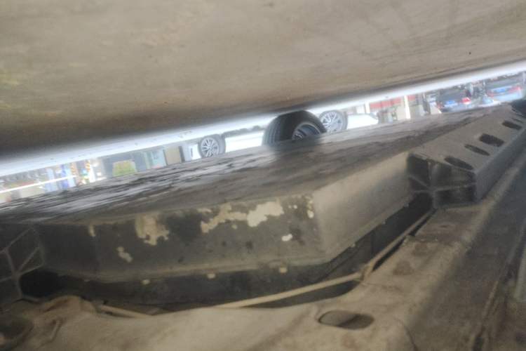 Used BAIC Beijing EU5 2018 R500 Smart Wind Edition Chassis Front Right