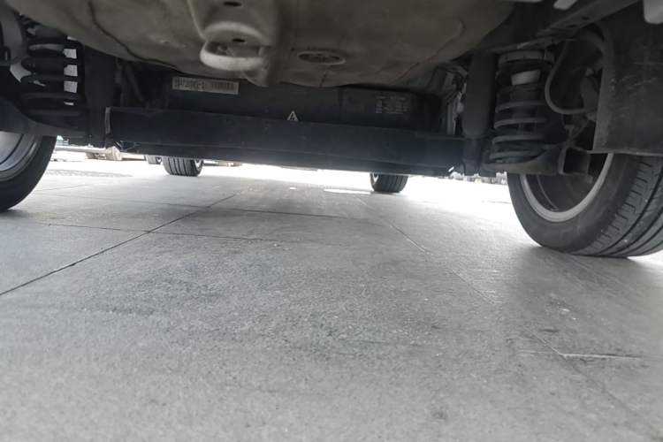 Used BAIC Beijing EU5 2018 R500 Smart Wind Edition Chassis Rear