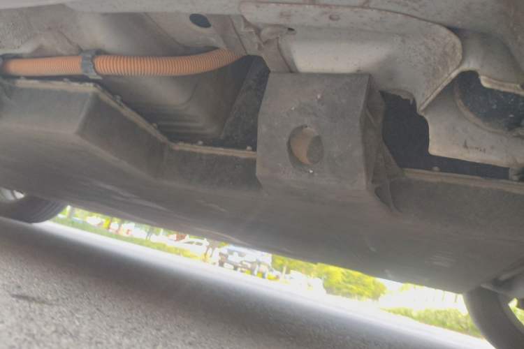 Used BAIC Beijing EU5 2018 R500 Smart Wind Edition Chassis Rear Left